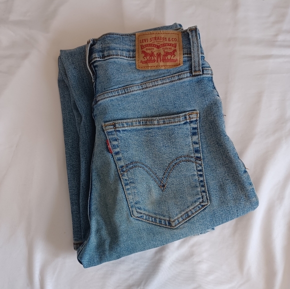 levis vintage straight high rise jeans - Picture 4 of 5